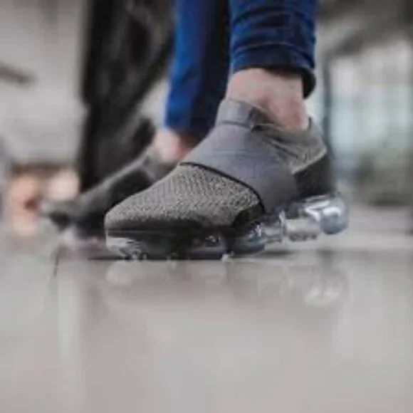 Nike Air Vapormax Flyknit Moc Shoes Sneakers Dark Stucco SZ 8.5 AA4155 013 - Picture 13 of 13